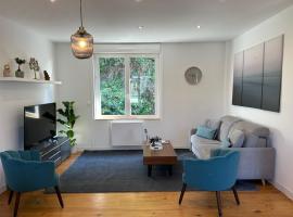 Appartement confortable de 80m2 Centre ville de Quimper & Parking privé, hotel a Quimper