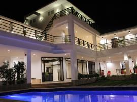 Be-ing Suites, holiday rental in Davao City
