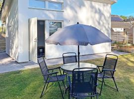 3 person holiday home in Sölvesborg-By Traum, hotel em Sölvesborg