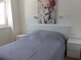 Apartman Stela u Kamporu, hotel din Kampor