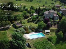 Infinity pool villa - Fonte Piccola, albergo a Città di Castello