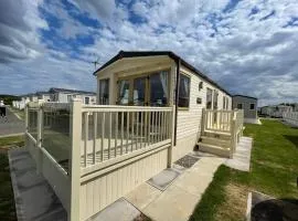 Golden Palm Resort - St David - Coastal Caravan Breaks