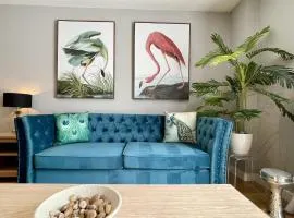 Stunning 2-bed Town Centre Apartment - Hosted by Hutch Lifestyle