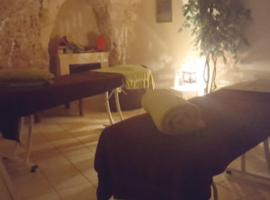 Domaine de la Courbe, hotel v destinaci Le Lude