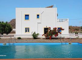 Aerikohotel - Apartments, hotel a prop de Aeroport de l'illa de Kasos - KSJ, a Agía Marína
