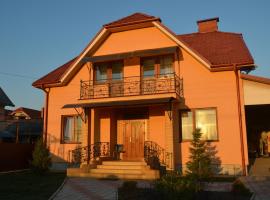 Semeyny Guest House, hotel v Užgorode