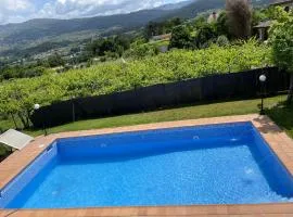 Chalet casa con piscina en ARBO Vigo