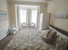SILVERDALE HOUSE, guest house di Southend-on-Sea