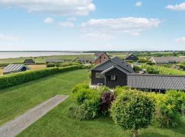 Awesome Home In ster Assels With Sauna, alquiler temporario en Øster Assels