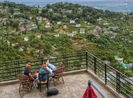 Redeem Cafe & Homestay