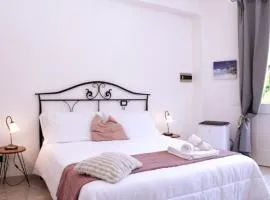 CAMERA Wi-Fi, Corte a pochi passi dal mare