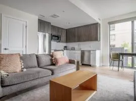 Pentagon City 1br w pool gym nr restaurants WDC-693