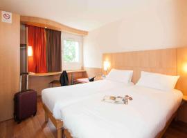 ibis Avallon, хотел в Magny