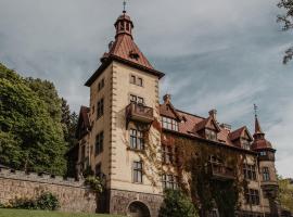 Hotel Slottsvillan, hotel i Huskvarna