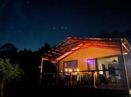 The Bower at Wildside Sanctuary, cabin in Bilpin