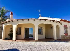 Villa Siva, Hotel in Torrox-Costa