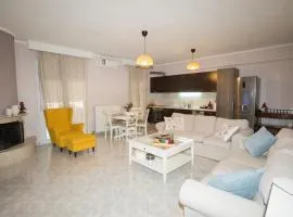 Fully equiped and homey apartment Peraia