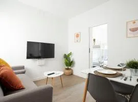 APARTMENT BEACH PICASSO