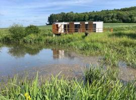 Tiny-Teich-Haus auf dem Rittergut