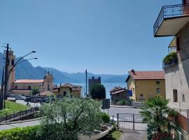 Casa Elly, hotel a Riva di Solto
