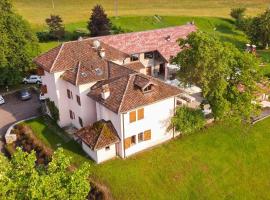 Nogherazza - La Locanda, hotel ieftin din Belluno