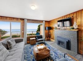 Cape Cod Cottages - #3, hotel in Waldport