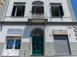 Acquaviva Apartments, alojamento na praia em Livorno