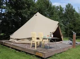 Glamping Tent in Twijzel near Nature