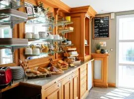 Brit Hotel Essentiel REIMS Taissy