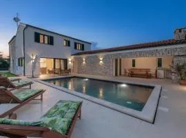 Stunning Home In Krnica