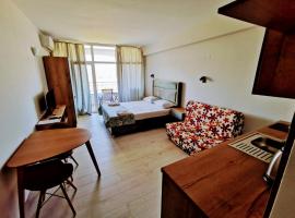 Privately owned Studios Bora Bora, hotel em Nessebar