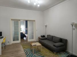 The Brussels-Laken Appartement, hotel near Tour & Taxis, Brussels