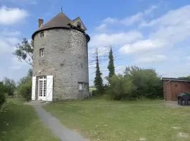 Ancien moulin à vent du 19e siècle