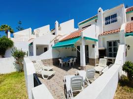 Sunshine holiday house, vakantiehuis in Adeje