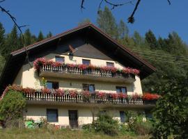 Haus Königshofer, hotel v destinaci Sankt Kathrein am Hauenstein