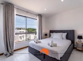 #169 T3 Medronheira by Home Holidays