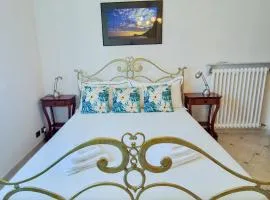 Varigotti Tropical Garden - full floor apartment