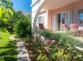 Apartment LAVANDA with beautiful garden