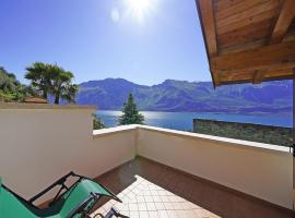 Villa Fior di Loto, hotel em Limone sul Garda