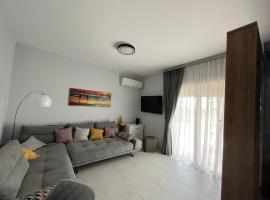 Relax apartment 50m from the sea, pet-friendly hotel in Loutraki