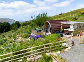 The Highland Bothies Glamping, hotel din Ullapool