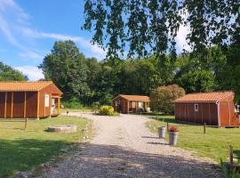 Les Chalets du Quignon, chal&eacute; alpino em Autry-le-Ch&acirc;tel