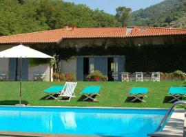 Villa Silvia e Pool, cheap hotel in Lucca