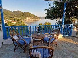 Crystal Villa – hotel w mieście Skopelos