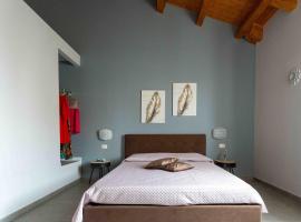Casa vacanze Parisi, hotel v destinaci Villaggio Mose