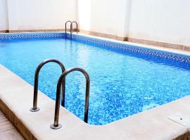 Apartamento Rivera, hotel with pools in Guardamar del Segura