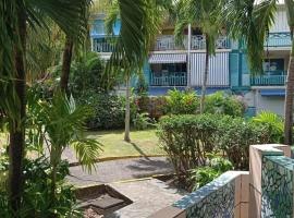 Studio Mahogany, hotel in Sainte-Anne