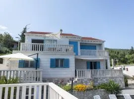 Apartments Seafront