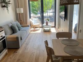 Albatross Beach Apartment - SPA, Sea and Forest, hotel in Ķesterciems