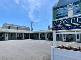 Moontide Motel, Apartments, and Cabins